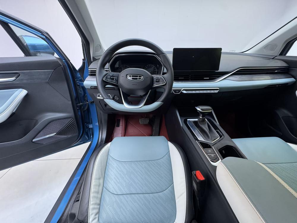 Emgrand S 2022 модельного года 1.4T CVT версия «Игрок кроссовера» - фото 17