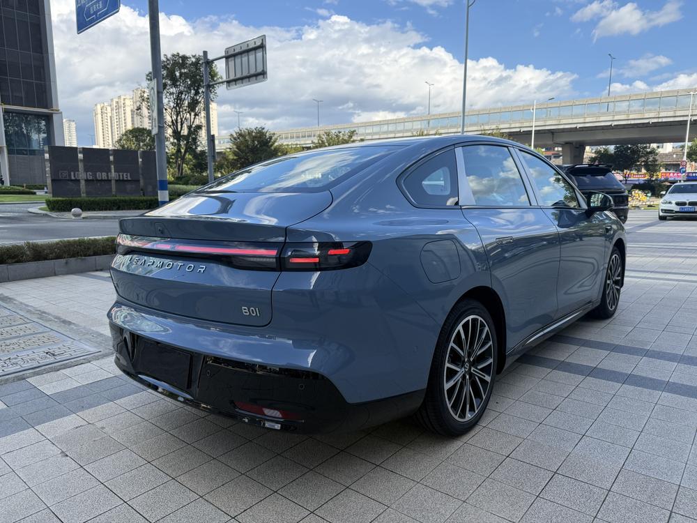 Leapmotor B01 2025 модельного года, версия 550 «Комфорт» - фото 7