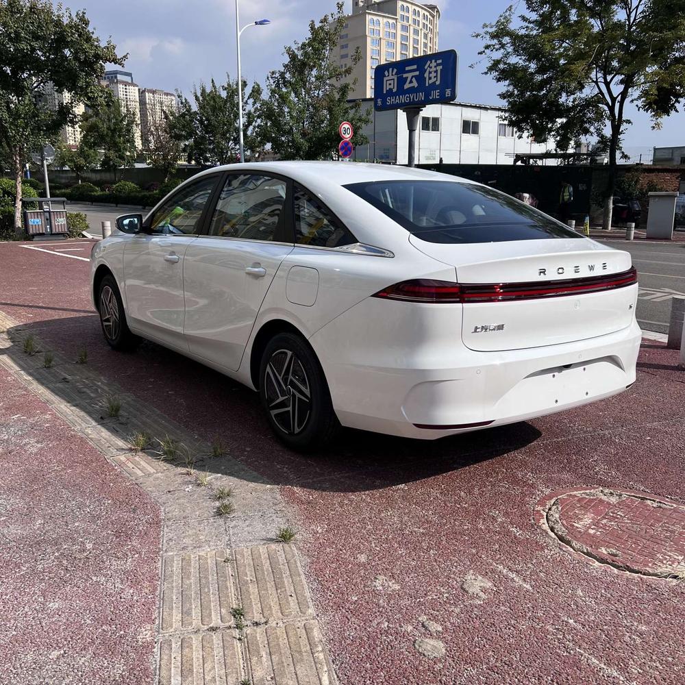 Roewe Roewe i6 2026 - фото 4