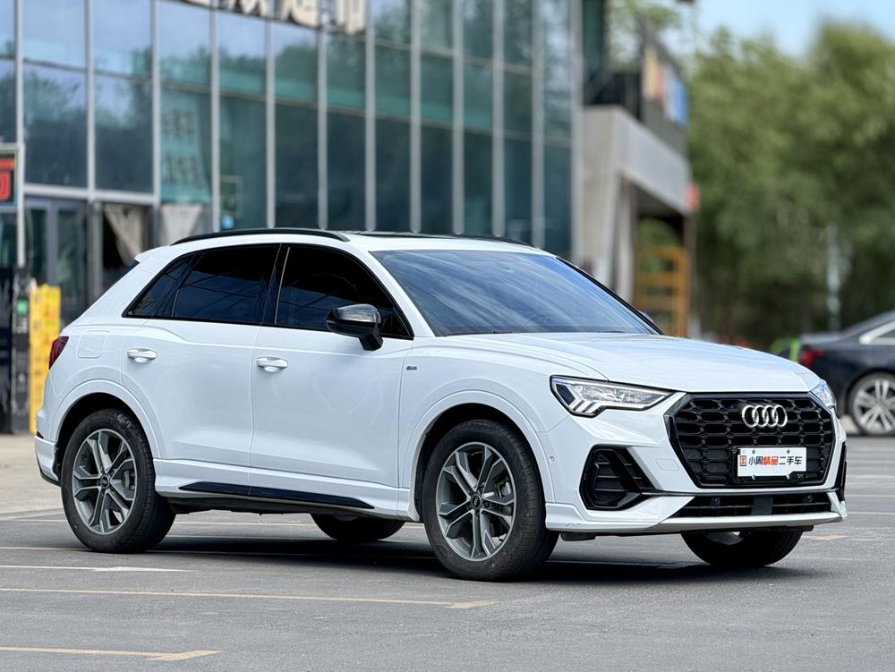 Audi Q3 2023, 35 TFSI, стильная спортивная версия (1.5T) - фото 3