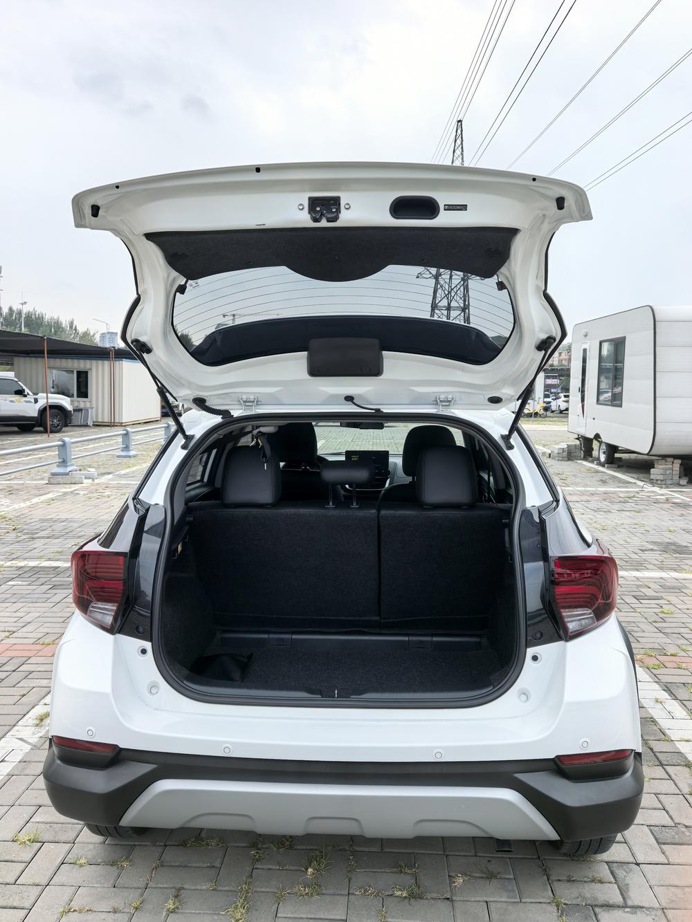 Yaris L 2022 модельного года Zhixuan X 1.5L CVT люкс-версия PLUS - фото 9