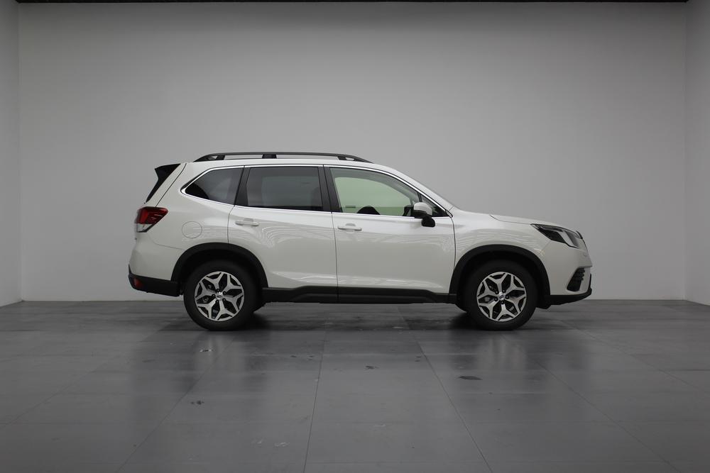 Forester 2024 модельного года 2.0i AWD в комплектации Luxury - фото 8