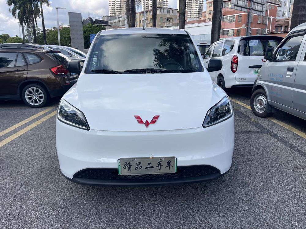 Wuling Hongguang EV 2024 300KM стандартная версия - фото 2
