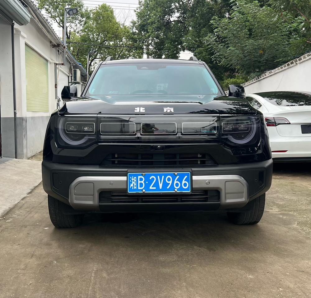 Beijing Off-road BJ30 2024, 1.5T DHT, стандартная версия с электроприводом Magic Core - фото 2