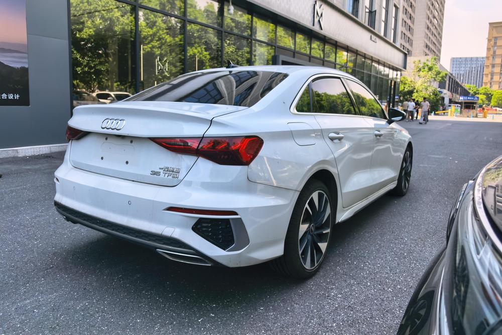 Audi A3 2023 модельного года A3L Limousine 35 TFSI спортивная комплектация Fashion - фото 3