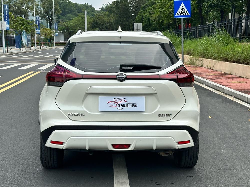 Kicks, модель 2023 года, версия Jinqing, 1.5L, «энергичная» модная версия - фото 5