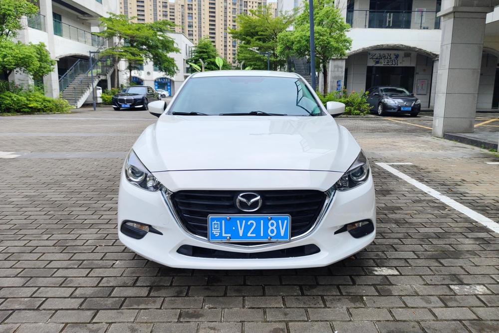 Mazda 3 Axela 2019 года, версия с облачным управлением, седан, 1.5L, автоматическая комфортная комплектация, China VI - фото 2