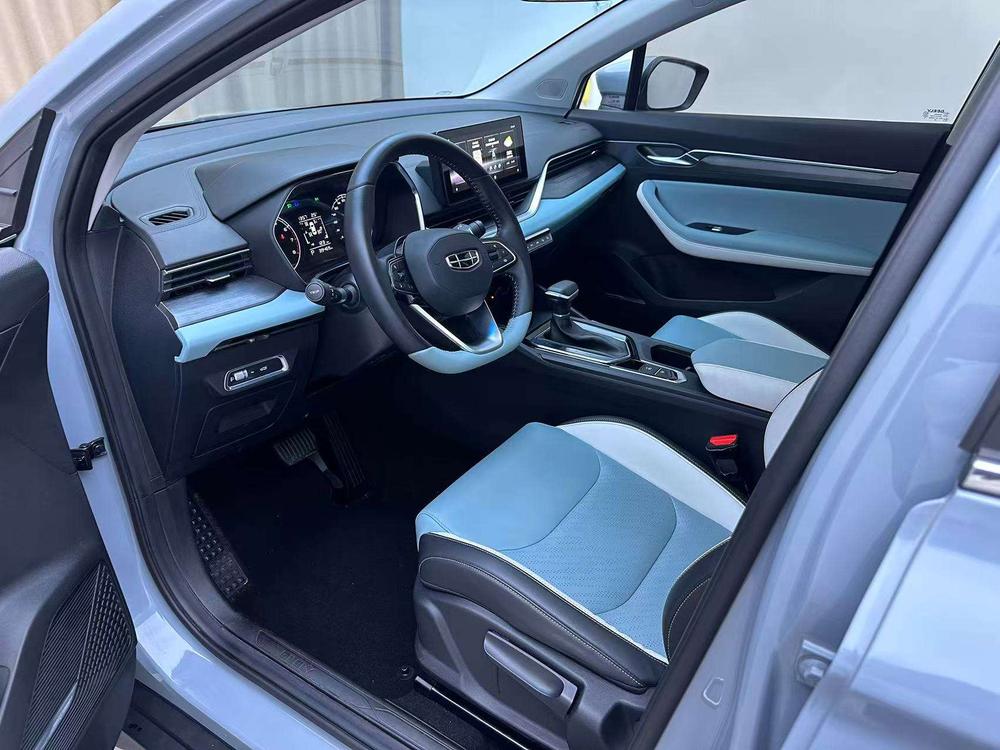 Emgrand S 2022 модельного года 1.4T CVT версия «Игрок кроссовера» - фото 15