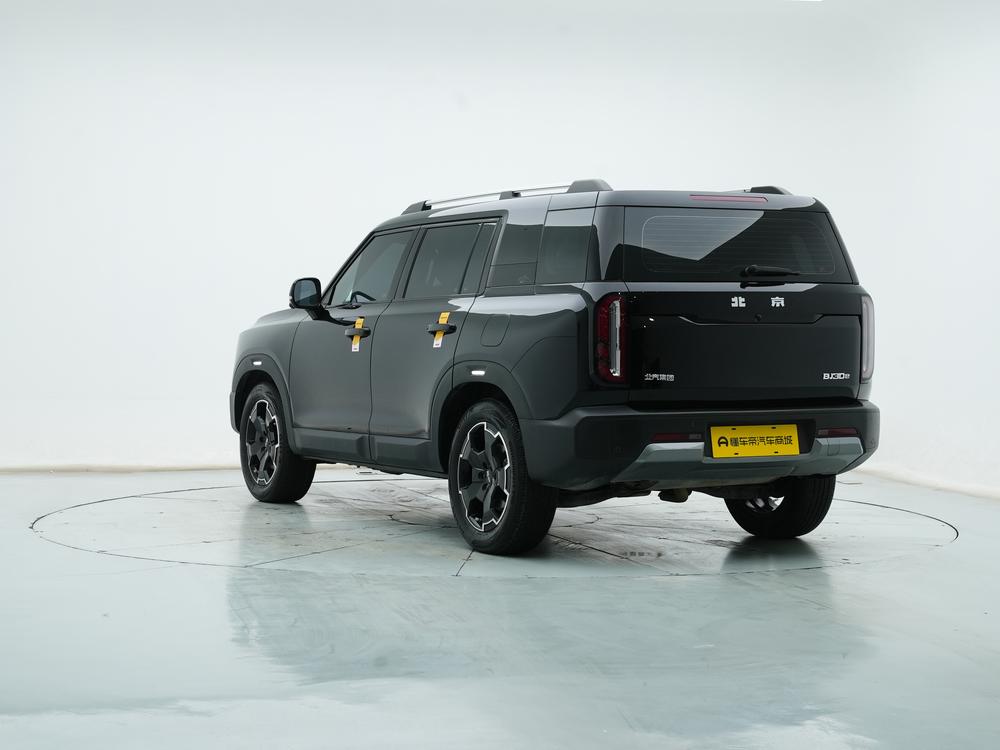 Beijing Off-road BJ30 2024 модель 1.5T DHT 4WD продвинутая версия электропривода Magic Core - фото 5