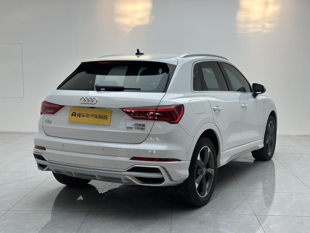 Audi Q3 2021 модель 35 TFSI стильная спортивная версия - фото 7