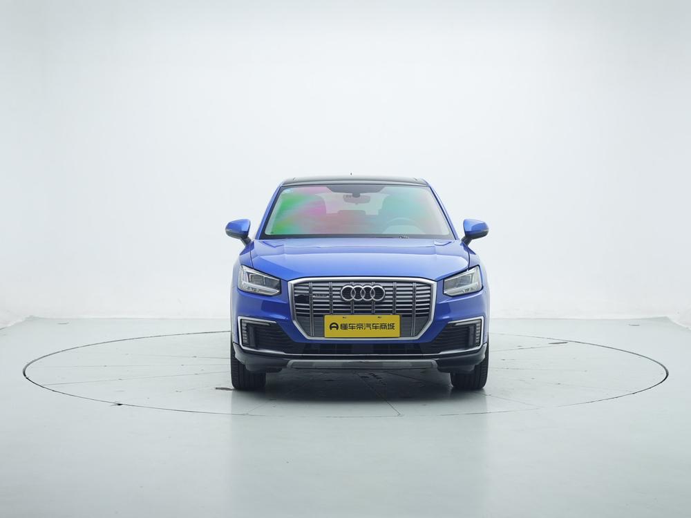 Audi Q2L e-tron 2019 года, полностью электрическая версия Smart Enjoyment - фото 2