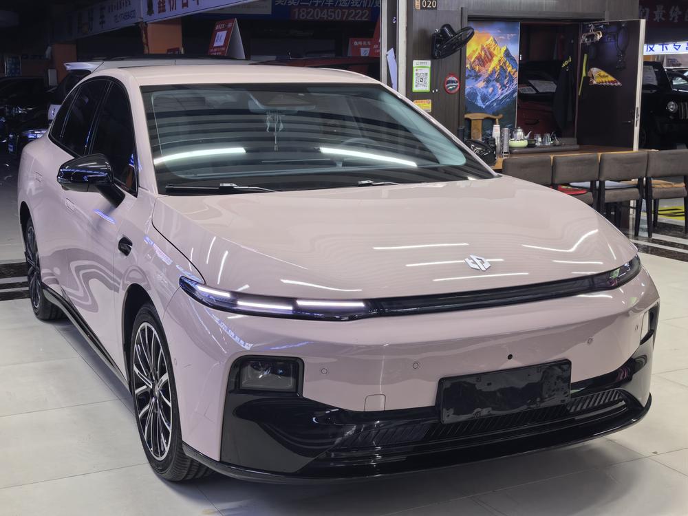 Leapmotor B01, модель 2025 года, версия 430 с комфортным оснащением - фото 3