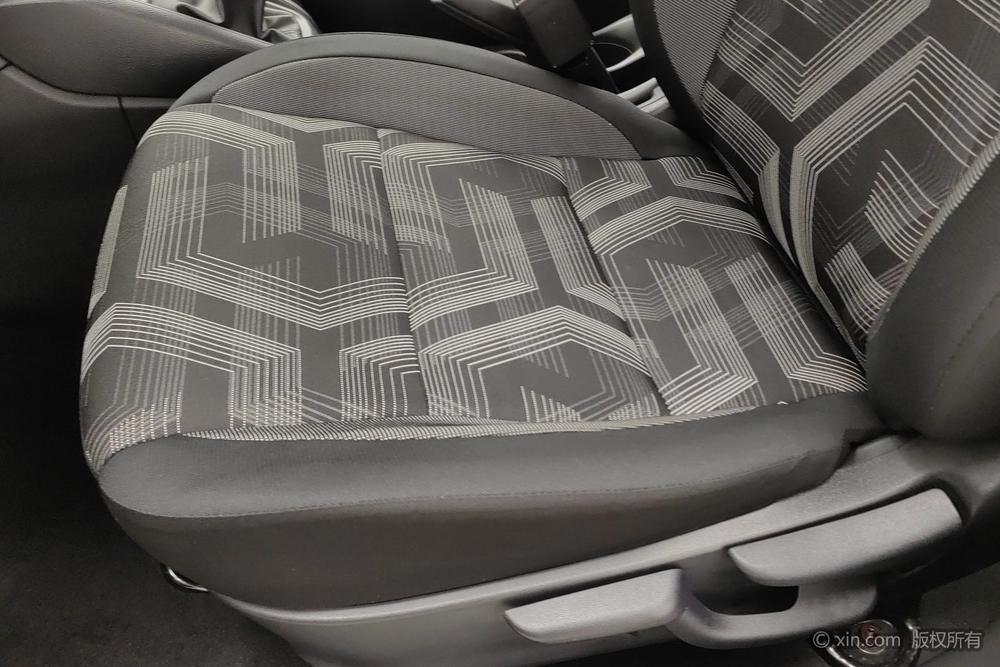 Nissan Kicks 2020 - фото 18