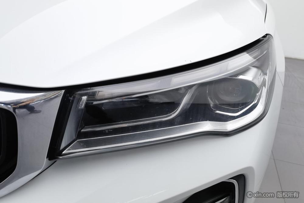 Emgrand 2022, 4-е поколение, 1.5L, механическая, люкс-комплектация - фото 7