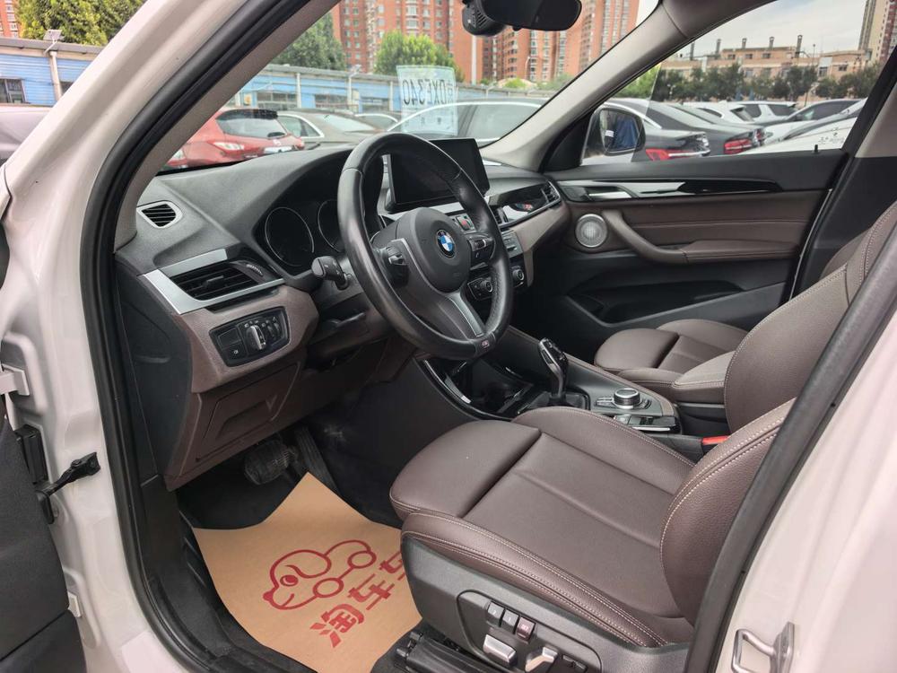 BMW X1 2021 модельного года sDrive20Li в эксклюзивной комплектации - фото 8