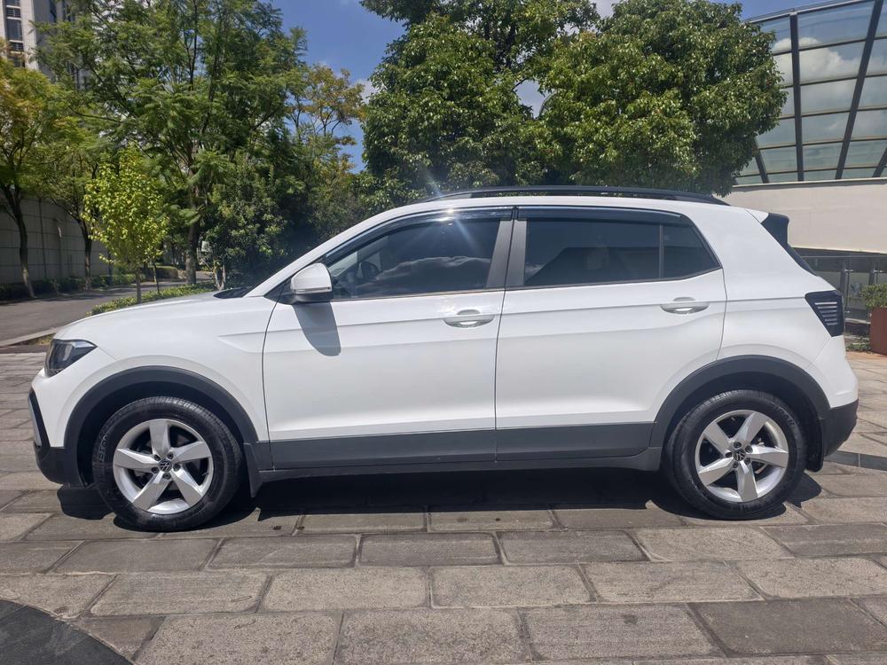 T-Cross 2023 года, 1.5L, автоматическая трансмиссия, комфортная версия - фото 4