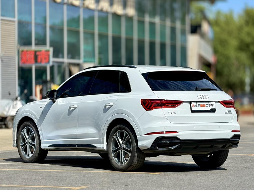 Audi Q3 2023, 35 TFSI, стильная спортивная версия (1.5T) - фото 4