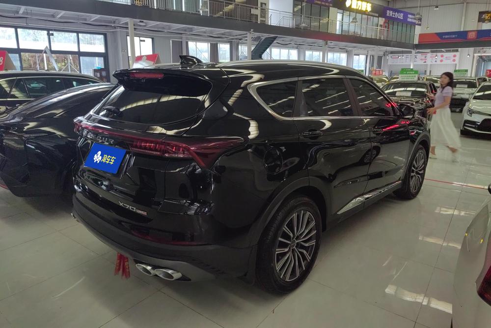 Jetour X70 PLUS 2025 модельного года, чемпионская версия 1.5T DCT Champion PRO, 7 мест - фото 3