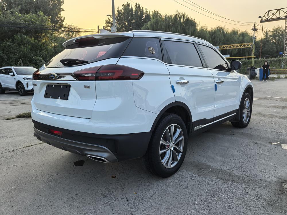 Boyue 2018 модель 2.0L механическая переднеприводная комплектация Zhiya - фото 7