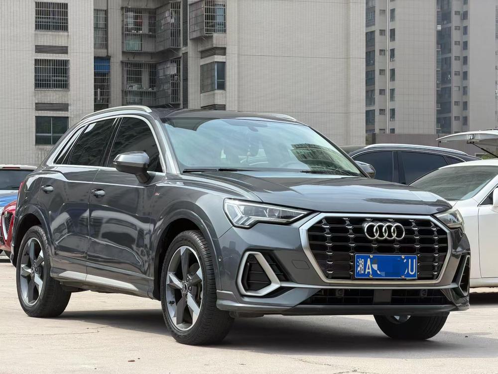 Audi Q3 2022 35 TFSI динамичная версия Progress - фото 3