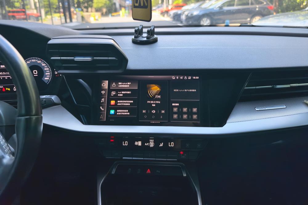 Audi A3 2024 модельного года A3L Limousine 35 TFSI стильная спортивная версия - фото 13