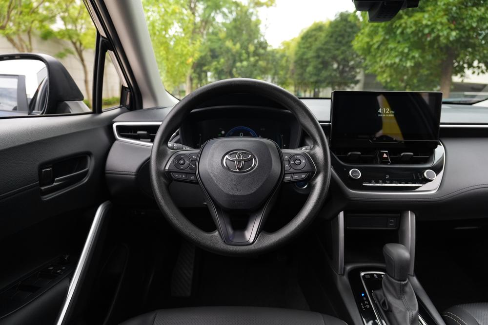Corolla Cross модель 2023 года 2.0L интеллектуальный электрогибридный двухмоторный, версия Pioneer - фото 15