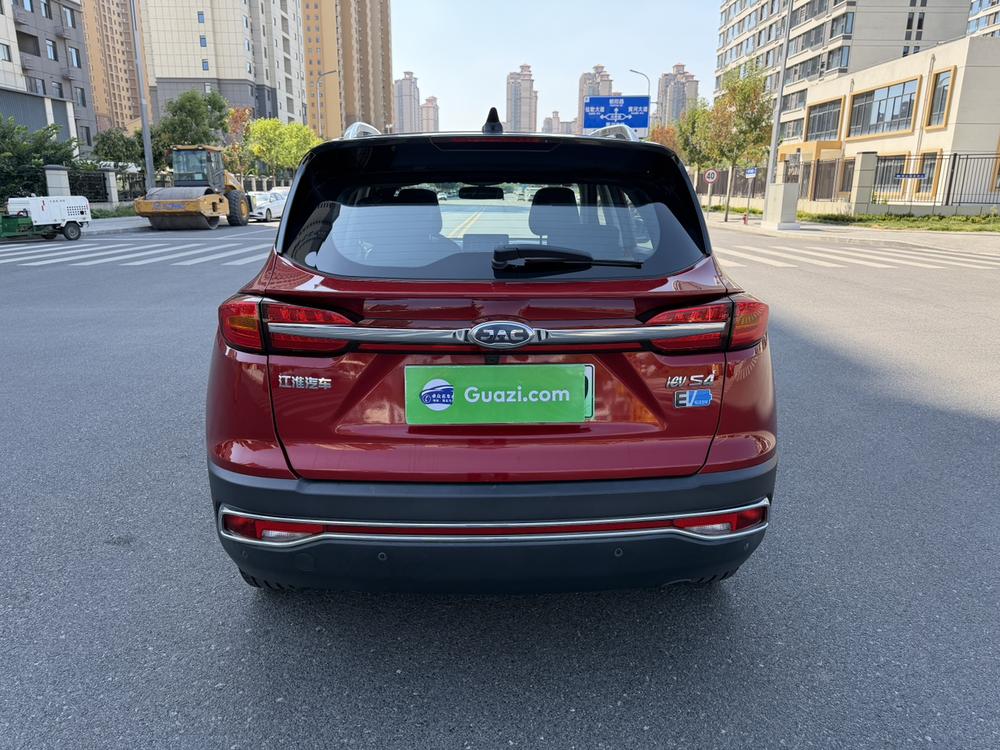 JAC iEVS4 2019, люксовая версия с интеллектуальными функциями - фото 5