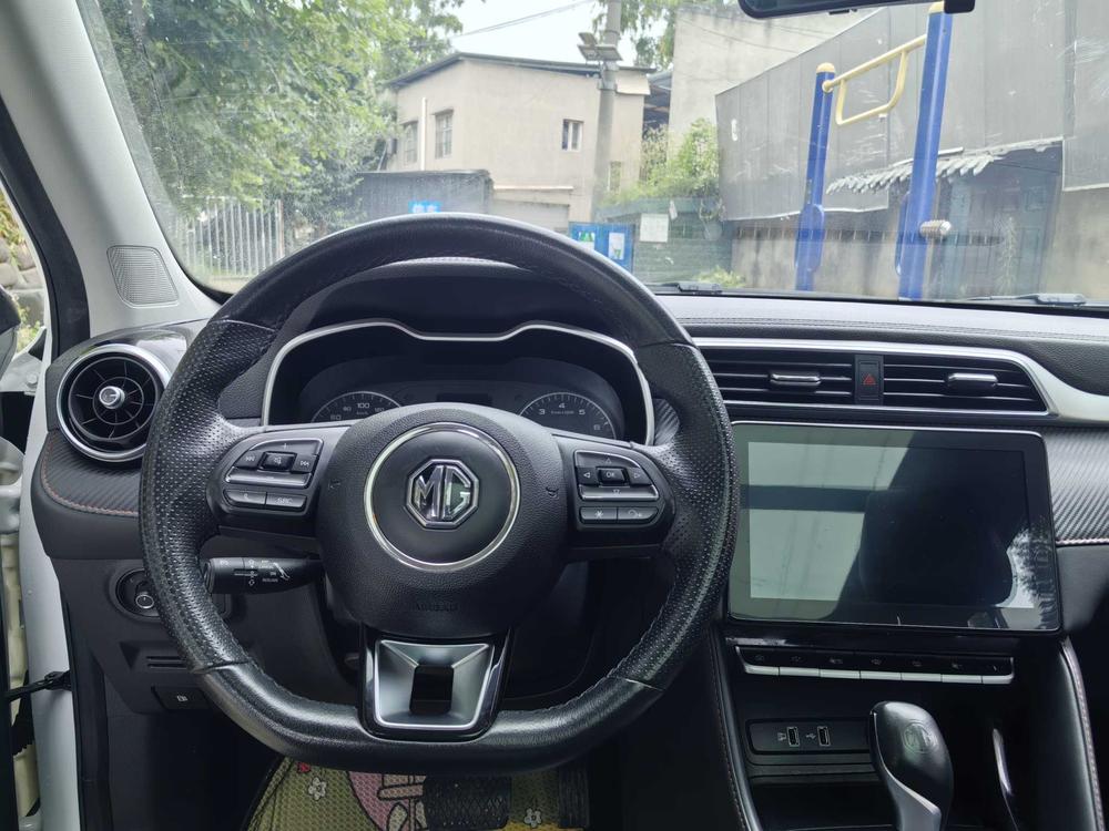 MG ZS 2022 года, 1.5L CVT спортивная версия - фото 8