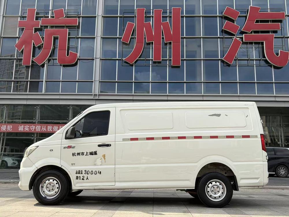 Yufeng EM26 2023 года Стандартная версия 41.472kWh Хэнань Лидун - фото 4