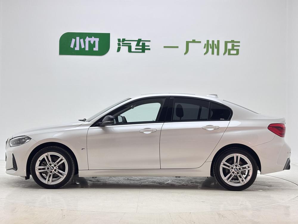 BMW 1-Series 2023 модельного года 120i M Sport Night Edition - фото 4
