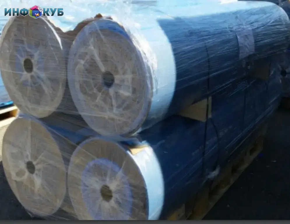 Упаковочная бумага креппированная с антикоррозионным покрытием (ингибитором) для цветного металла и ПЭ покрытием ширина 170 мм.