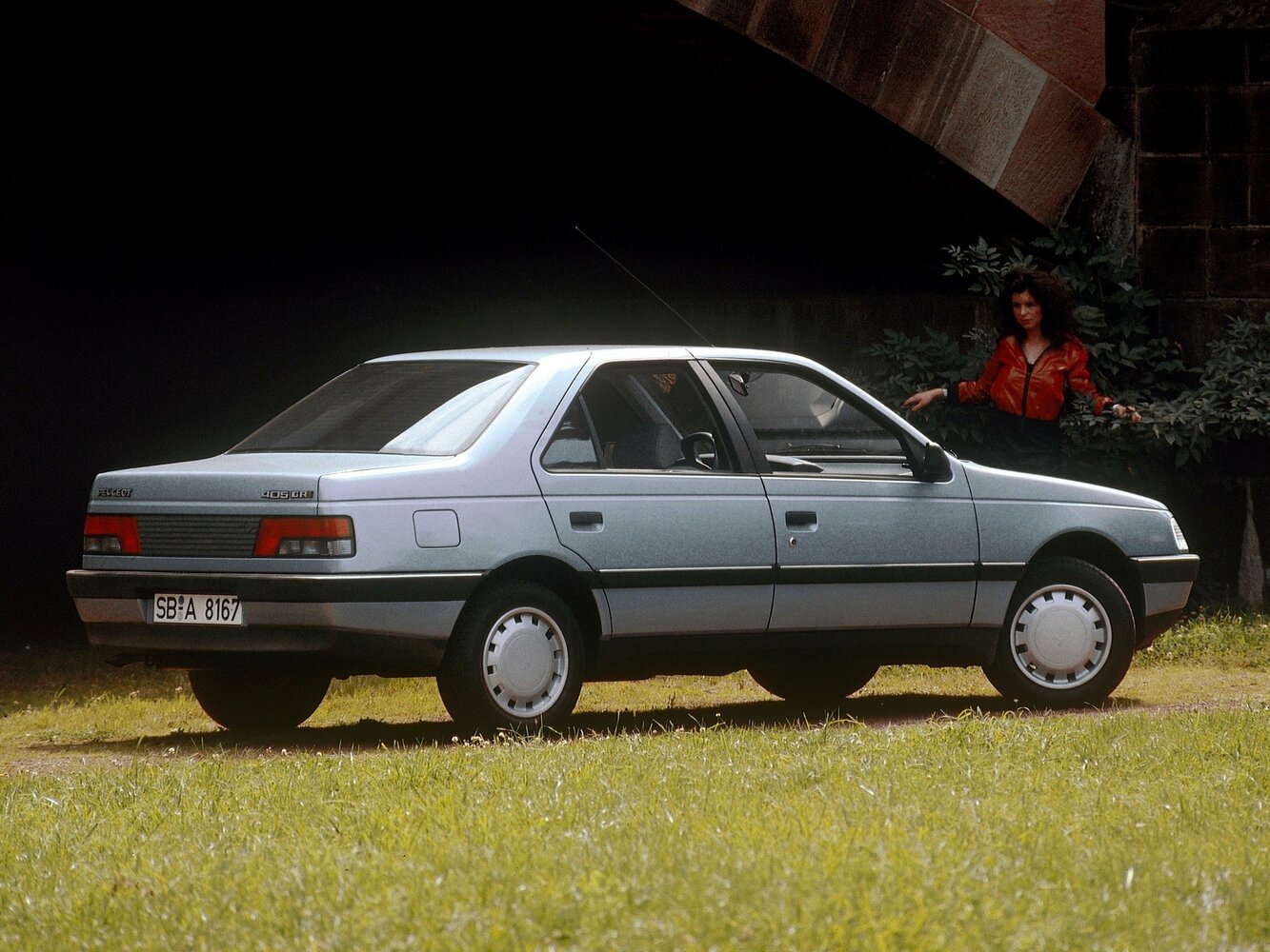 3/4 сзади