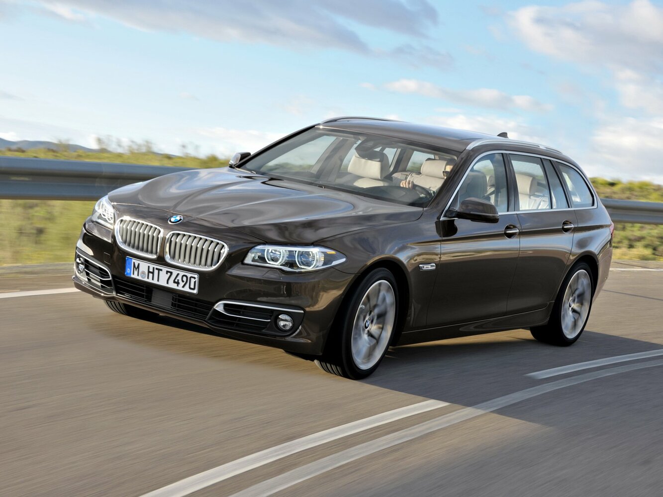 518d 2.0d AT (143 л.с.)
