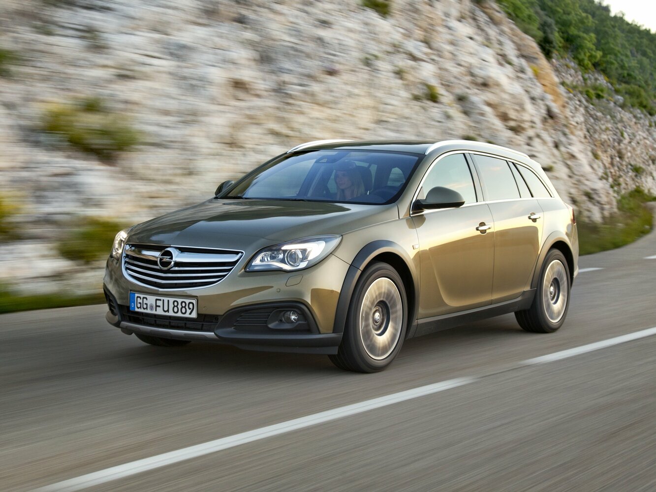 Country Tourer 2.0d MT (163 л.с.)