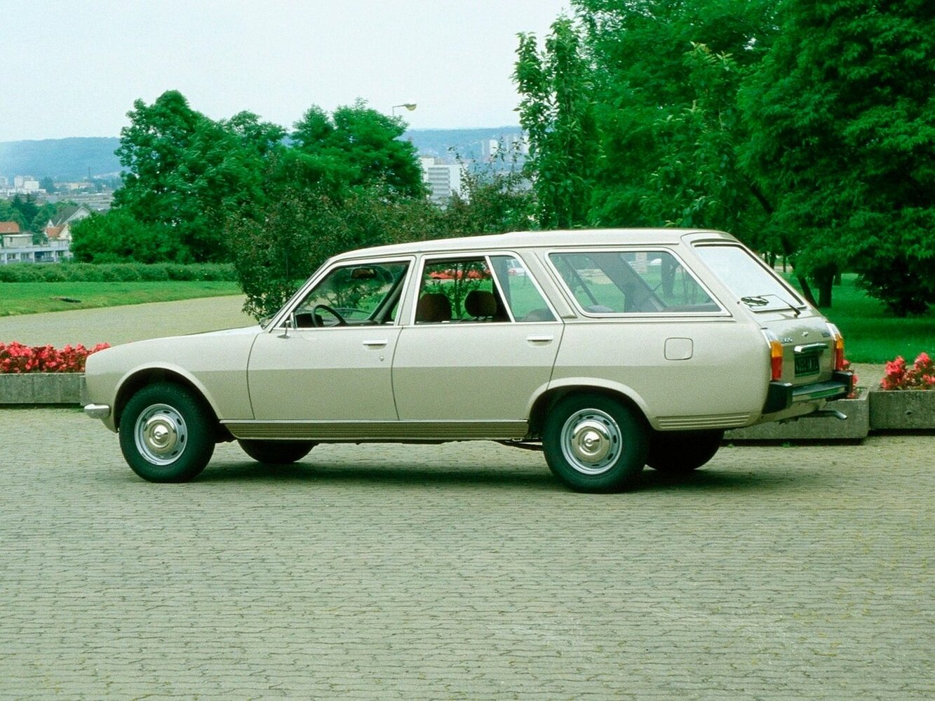 3/4 сзади