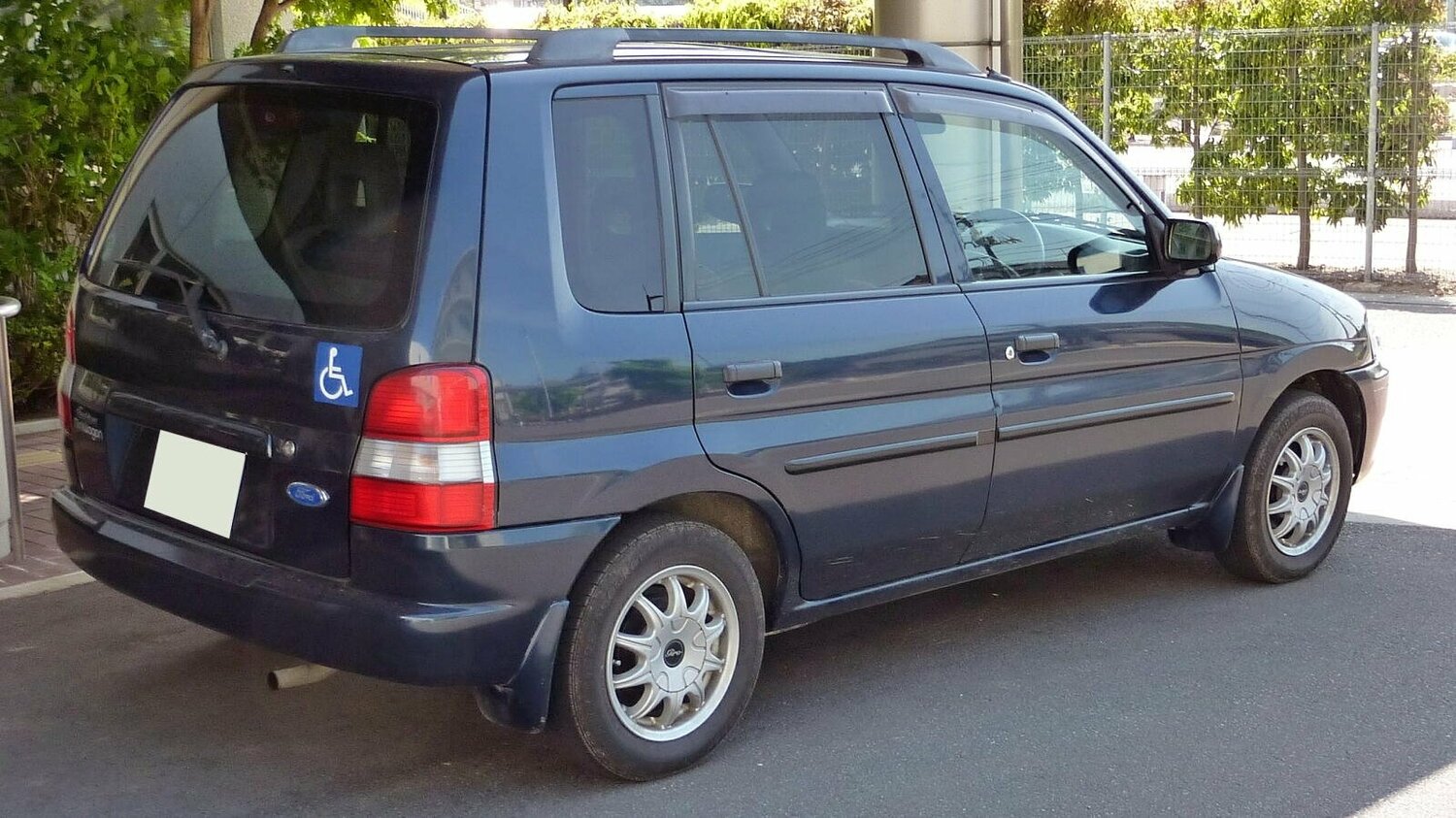 3/4 сзади
