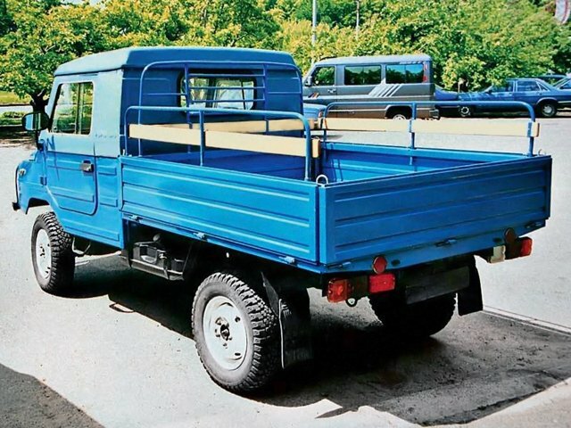 3/4 сзади