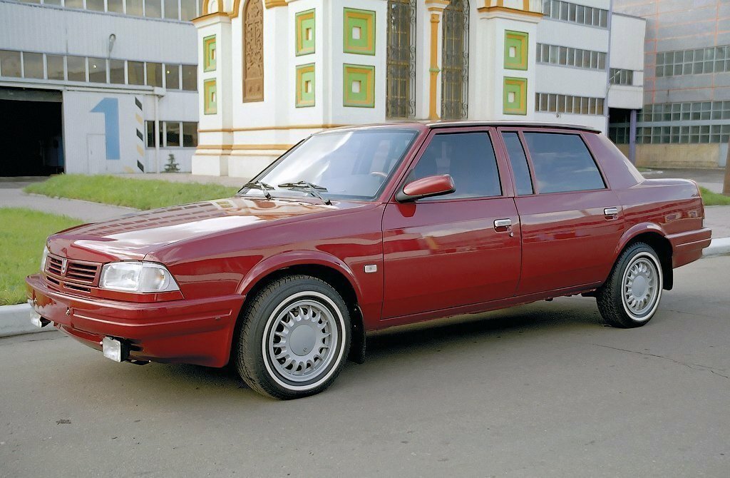 Сбоку