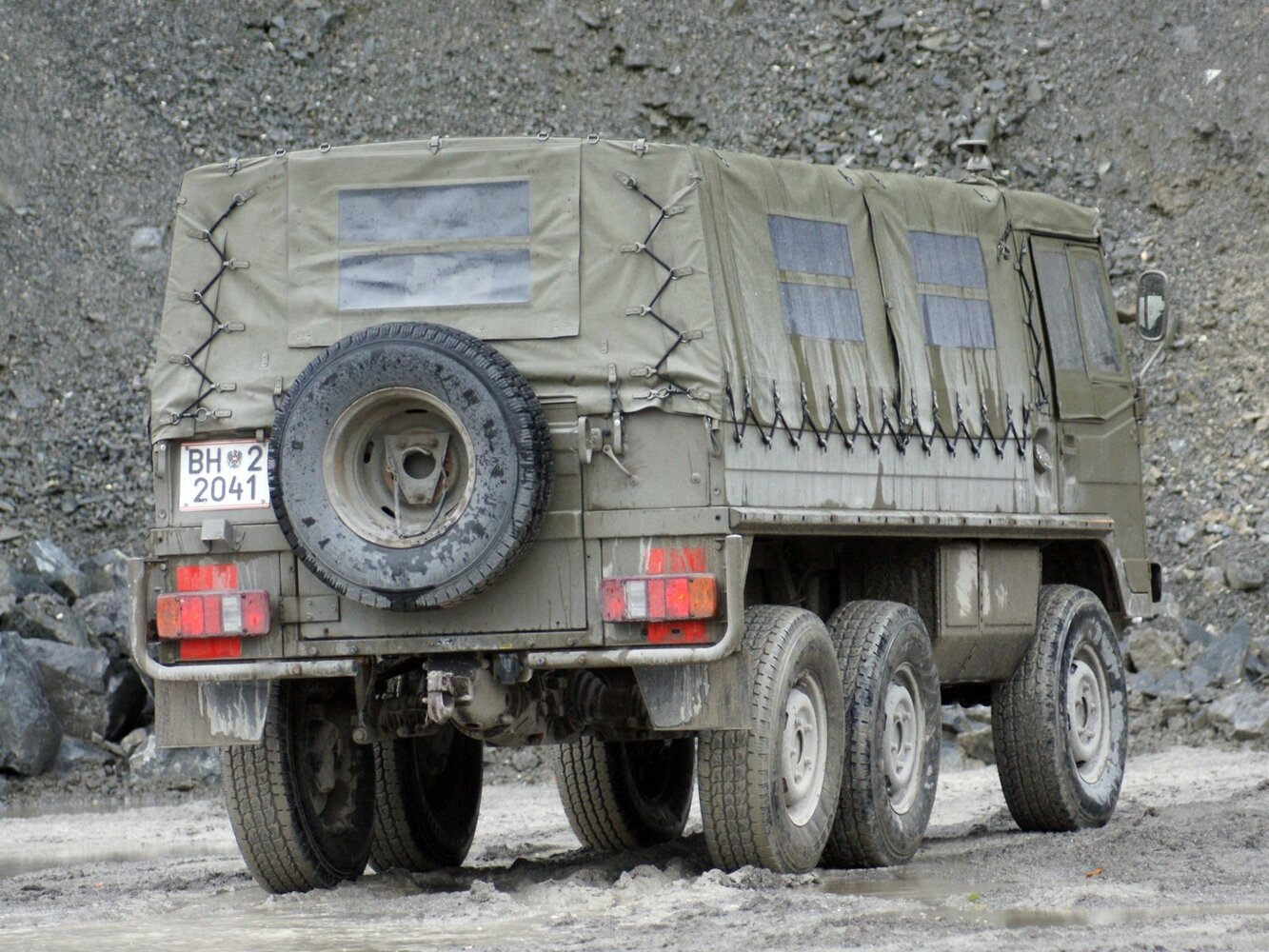 3/4 сзади