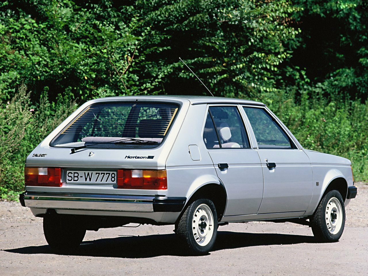 3/4 сзади