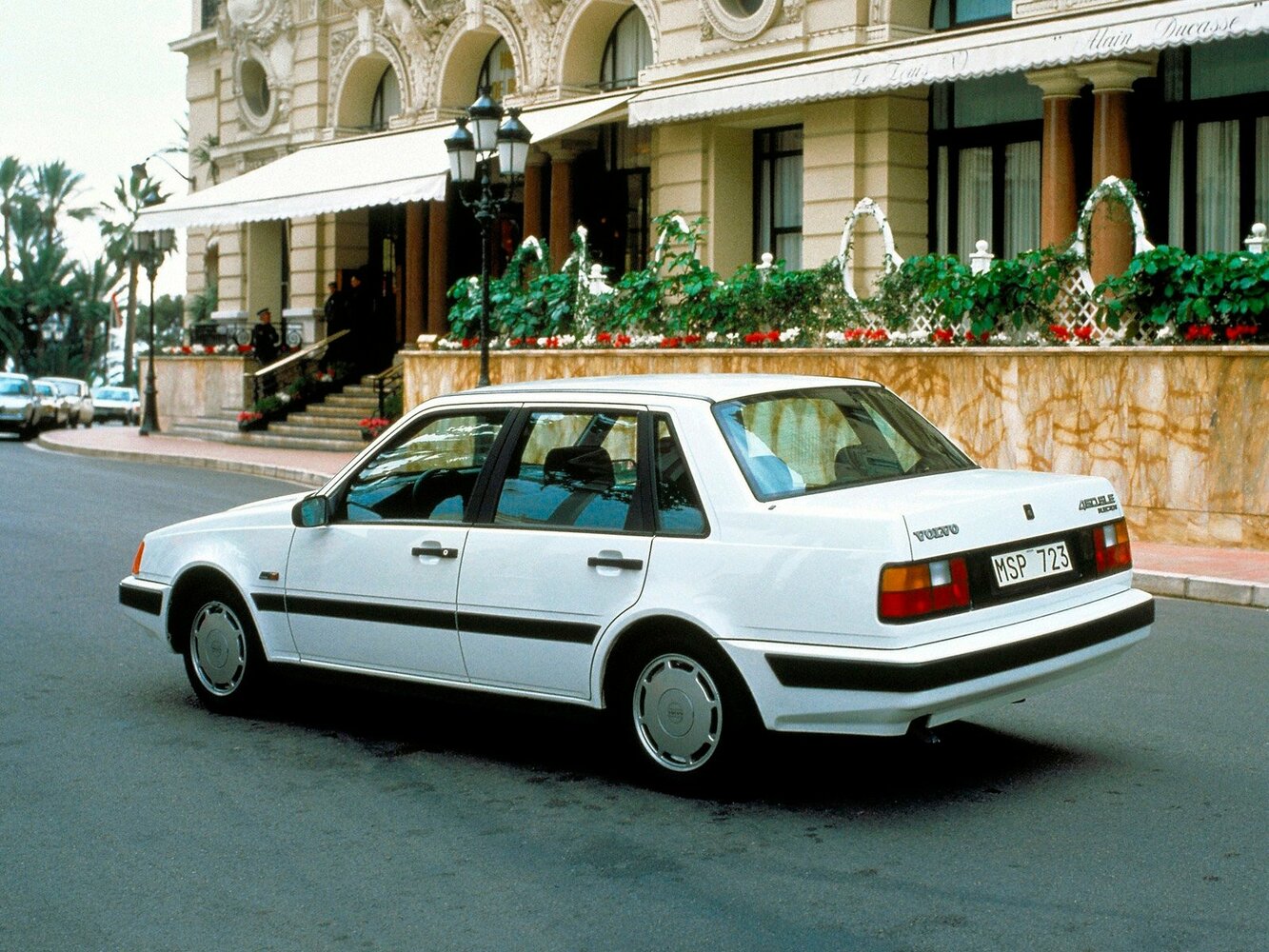 3/4 сзади