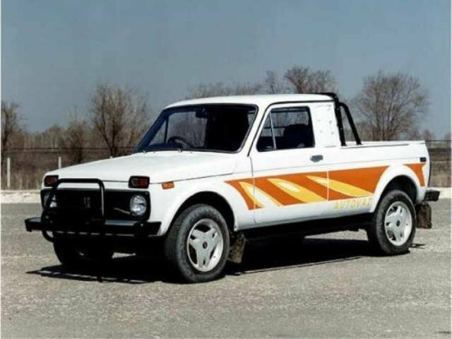 Сбоку