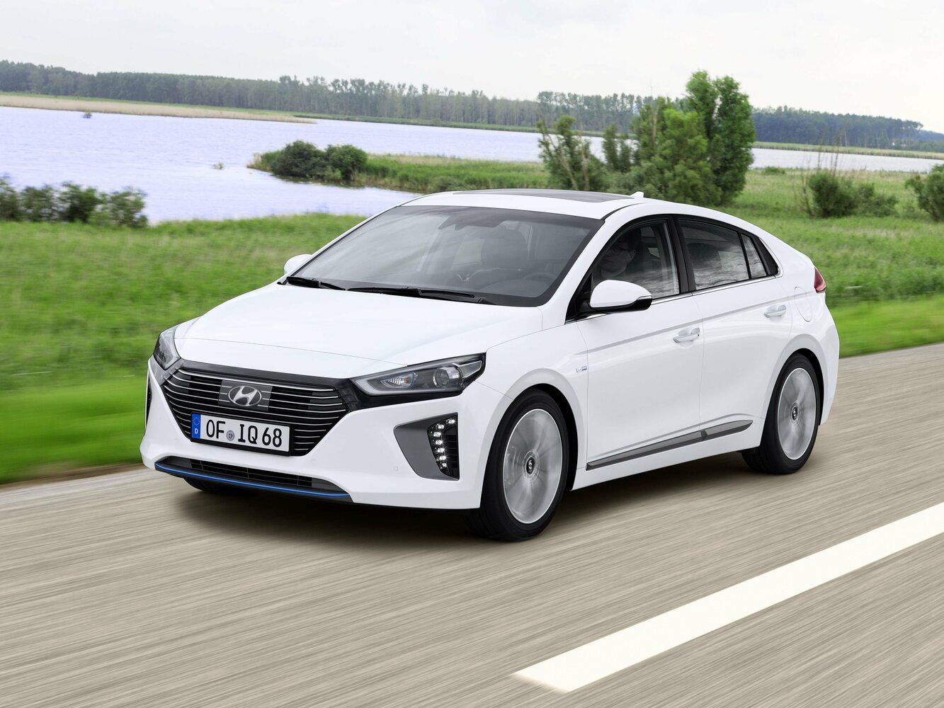 1.6hyb AMT (105 л.с.)