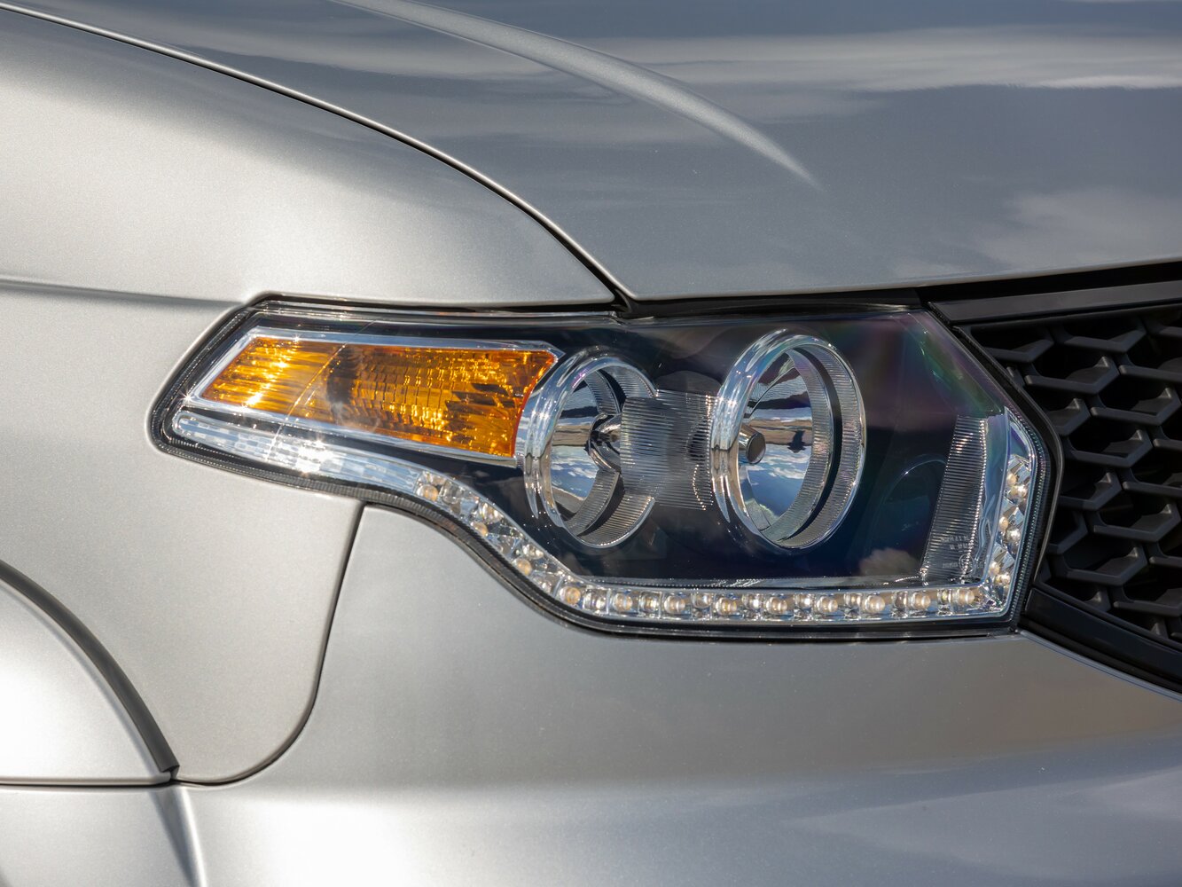 light-front_1