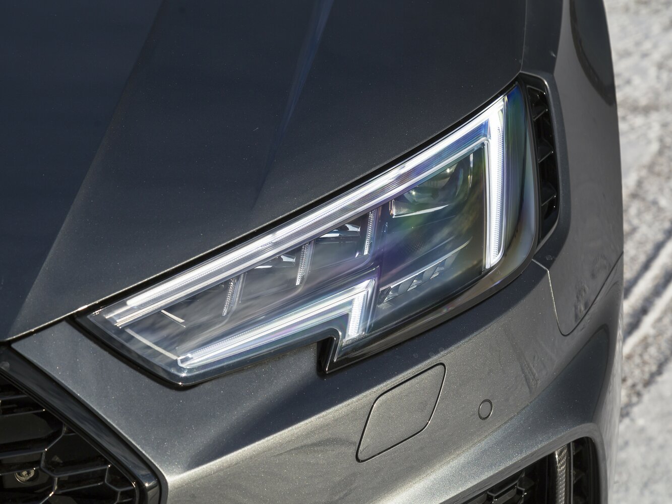 light-front_1