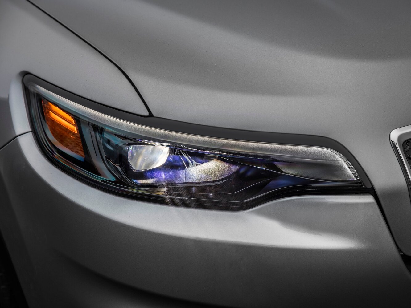 Фара передняя