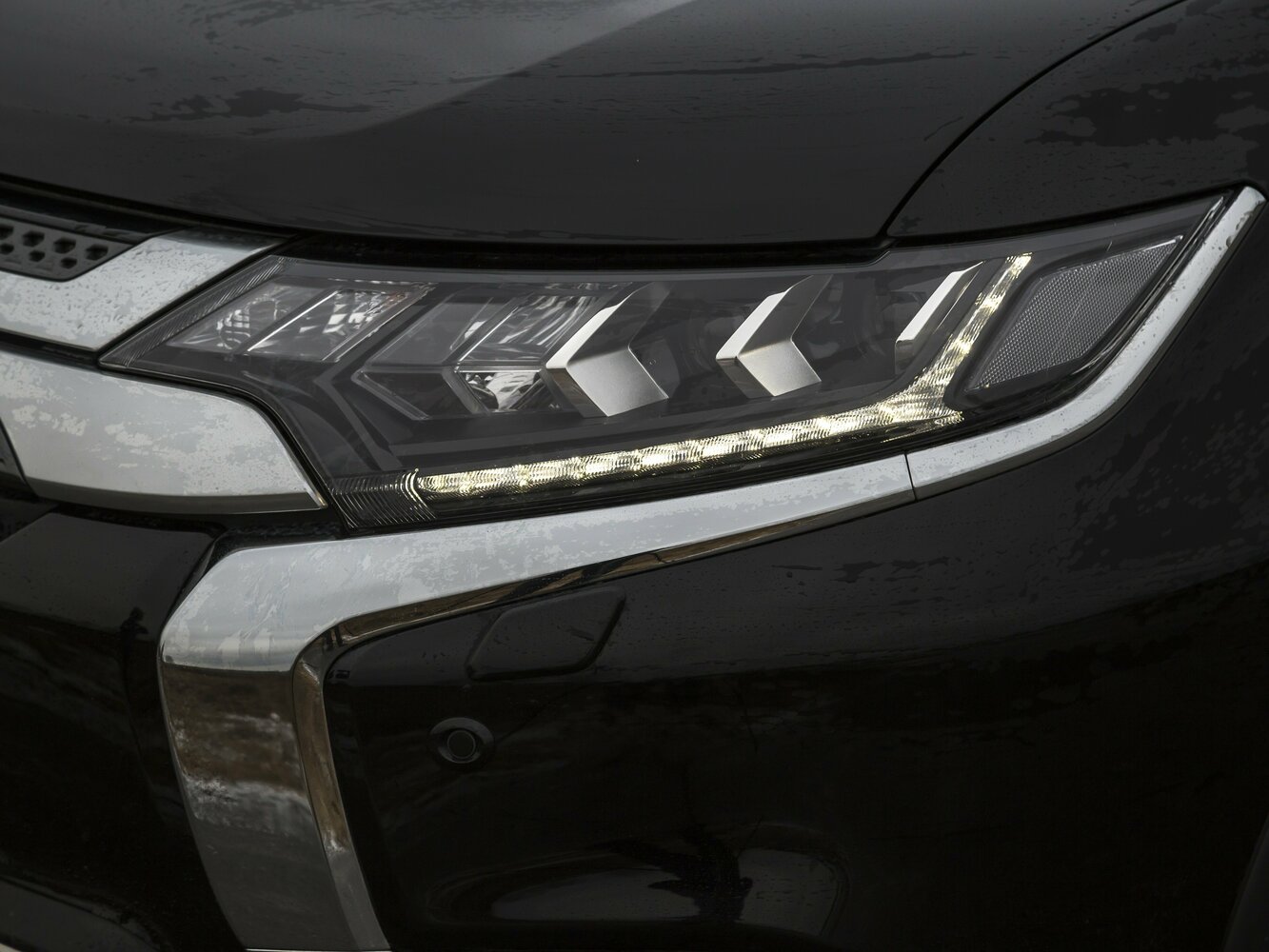 light-front_1
