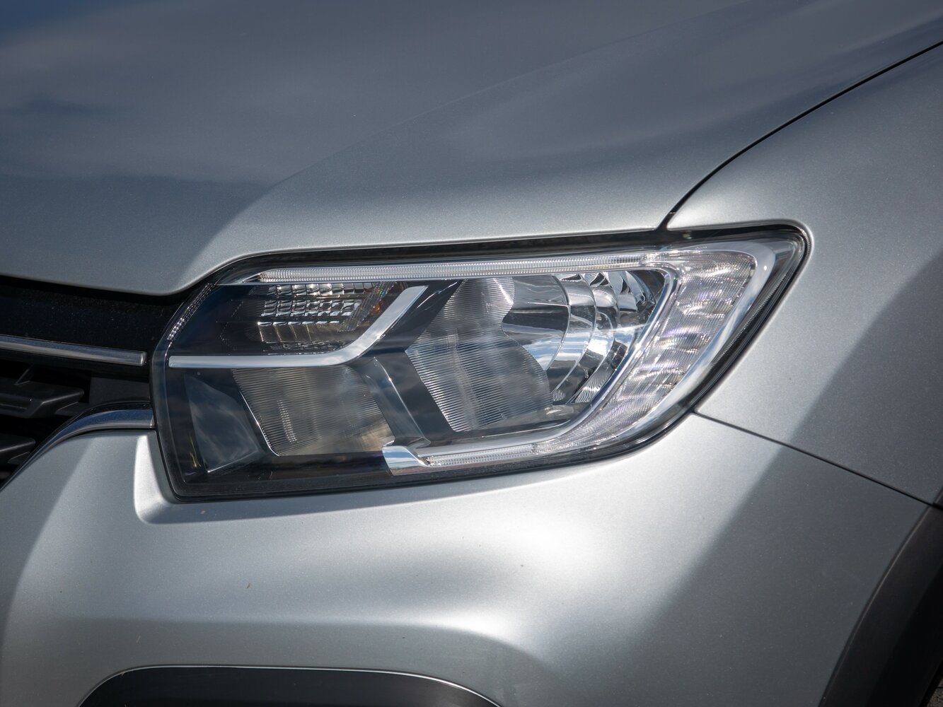 light-front_1