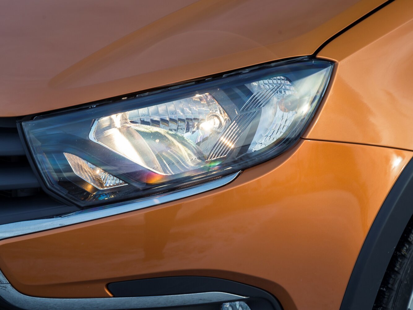 light-front_1