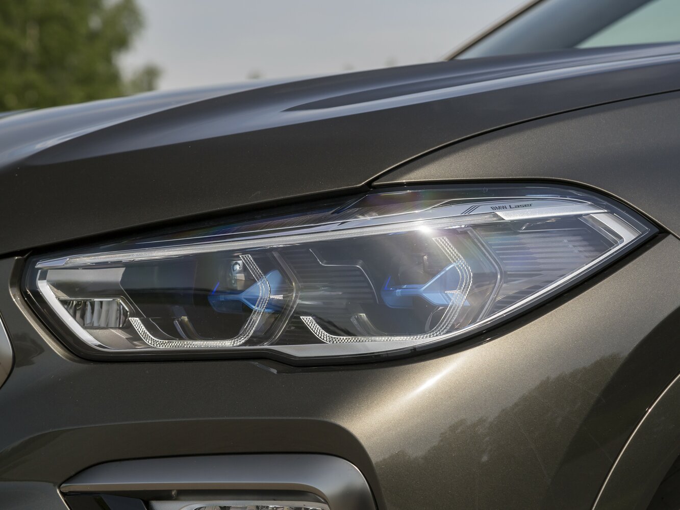 light-front_1